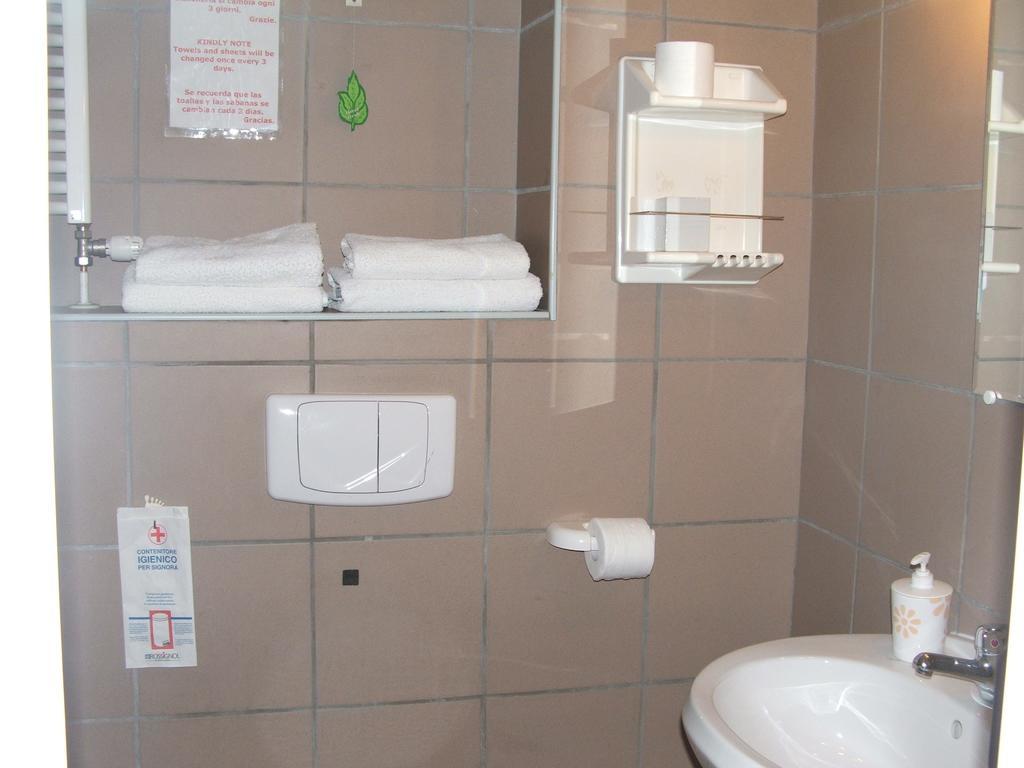 B&B La Cubanina Rome Bagian luar foto